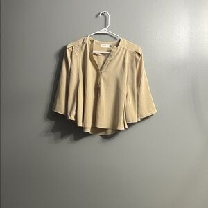 NWT Mable Cream Cape Top SZ Med